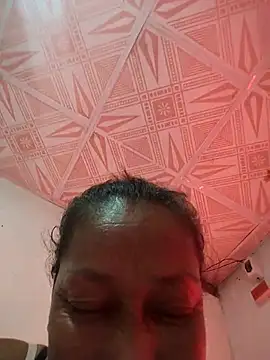 Naomi-Mature online show from April 2026 10:49:02 PM