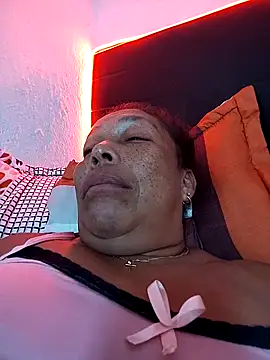 Naomi-Mature online show from February 2026 11:17:01 AM