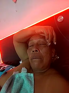 Naomi-Mature online show from April 2026 09:54:01 PM