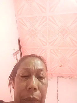 Naomi-Mature online show from April 2026 09:25:02 AM