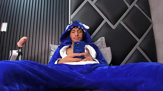 maximiliano jam online show from September 2025 04:01:02 PM