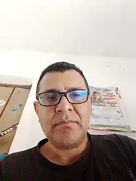 voyerista50 online show from September 2025 04:42:01 PM