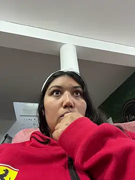 SharaRous online show from January 2026 11:48:01 AM