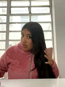 SharaRous online show from October 2025 11:56:01 AM