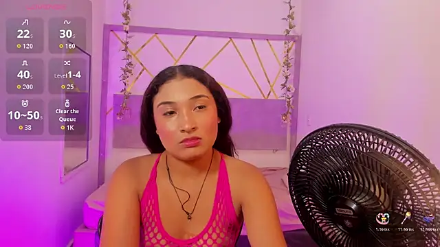 BellaSky4 online show from December 2025 02:17:02 AM