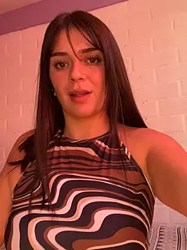cami lorena online show from April 2026 12:56:01 PM