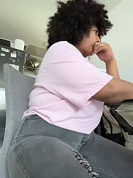 Snapshot of Rizos_hot_official chatting on March 2026 04:19:01 PM Rizos hot official online show from March 2026 04:19:01 PM