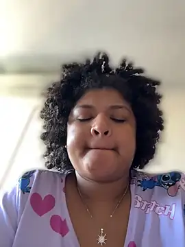 Snapshot of Rizos_hot_official chatting on April 2026 12:52:01 PM Rizos hot official online show from April 2026 12:52:01 PM