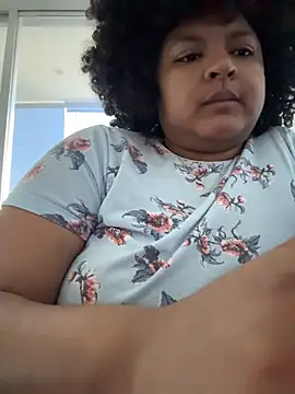 Snapshot of Rizos_hot_official chatting on May 2026 12:31:01 PM Rizos hot official online show from May 2026 12:31:01 PM