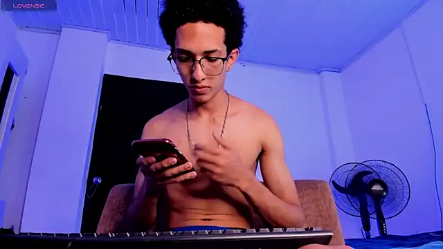 Cj davis  online show from February 2026 12:35:02 AM