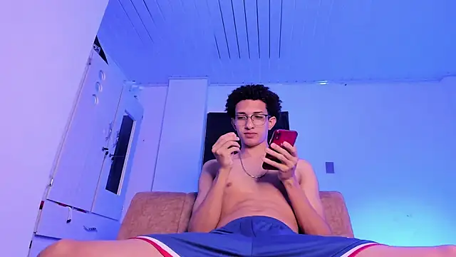 Cj davis  online show from April 2026 02:14:02 AM