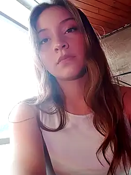 Samanthaa  1 online show from October 2025 07:01:02 PM