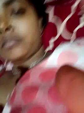 Snapshot of maskedlover321 chatting on January 2026 10:40:01 AM maskedlover321 online show from January 2026 10:40:01 AM