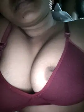 Snapshot of maskedlover321 chatting on February 2026 05:54:01 PM maskedlover321 online show from February 2026 05:54:01 PM