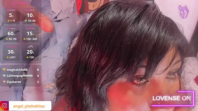 AngelThroatt online show from October 2025 02:34:01 AM