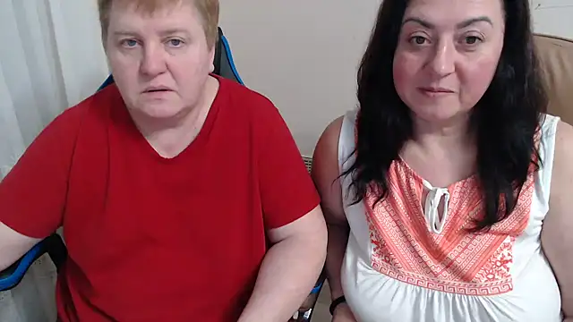 Bertie Adeline online show from December 2025 07:18:02 PM