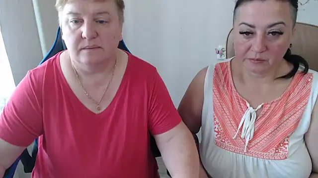 Snapshot of Bertie_Adeline chatting on September 2025 06:46:01 AM Bertie Adeline online show from September 2025 06:46:01 AM