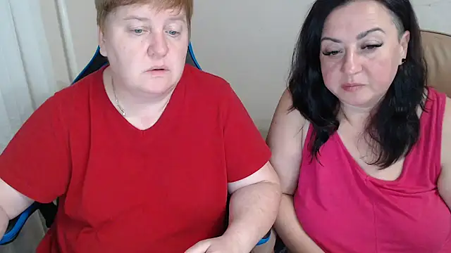 Snapshot of Bertie_Adeline chatting on September 2025 08:04:02 PM Bertie Adeline online show from September 2025 08:04:02 PM