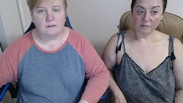 Bertie Adeline online show from November 2025 07:51:01 PM