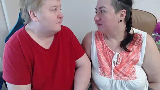 Bertie Adeline online show from December 2025 07:02:02 AM