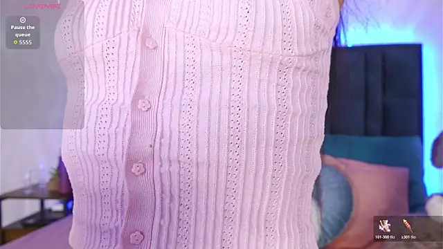 Snapshot of EmilyPrincy chatting on October 2025 08:48:02 AM EmilyPrincy online show from October 2025 08:48:02 AM