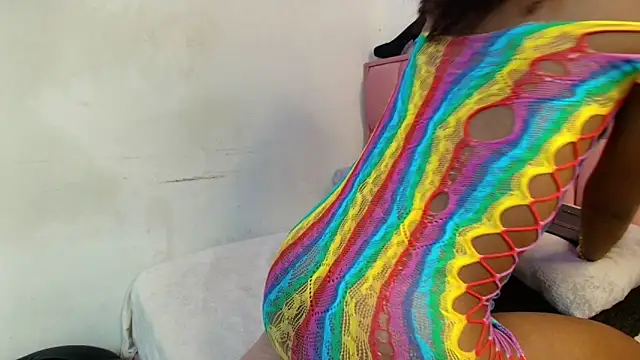 victoria aphril online show from November 2025 04:11:02 AM