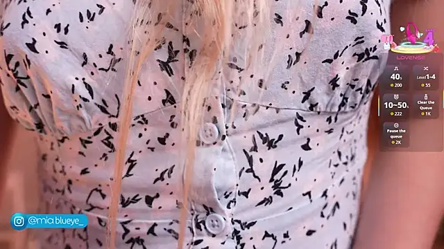 Miablueye online show from January 2026 03:18:02 PM