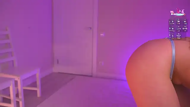 Miablueye online show from April 2026 04:43:02 PM