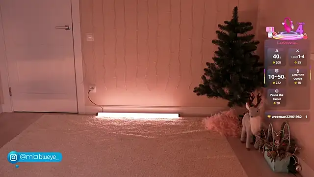 Miablueye online show from January 2026 04:10:01 PM