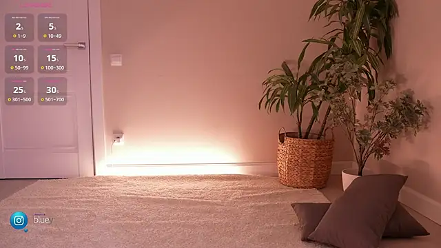 Miablueye online show from October 2025 07:53:02 AM