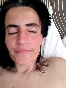 Gecenin Kralicesi online show from April 2026 05:52:02 AM