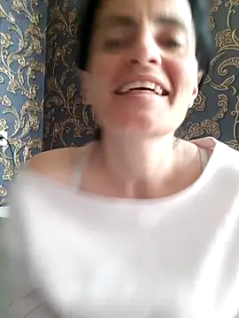 Gecenin Kralicesi online show from May 2026 06:28:02 AM