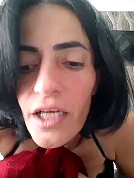 Gecenin Kralicesi online show from November 2025 09:37:02 AM