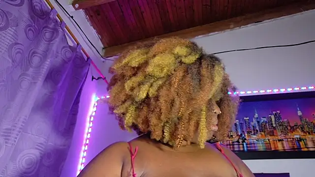 ebony NeighborMoans online show from March 2026 03:37:01 AM