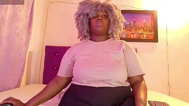 ebony NeighborMoans online show from June 2026 07:36:01 PM