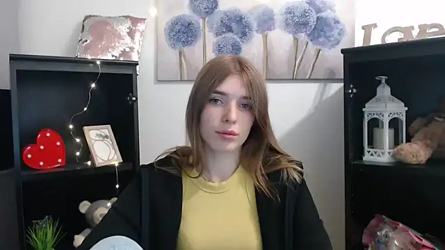 JuiceLips   online show from October 2025 01:12:02 PM