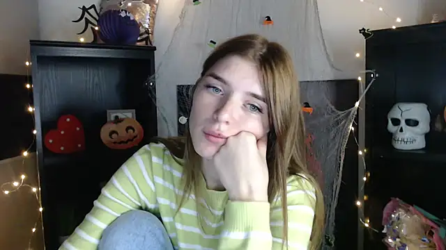 JuiceLips   online show from November 2025 03:16:02 PM