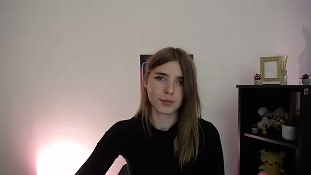 JuiceLips   online show from September 2025 02:45:02 PM