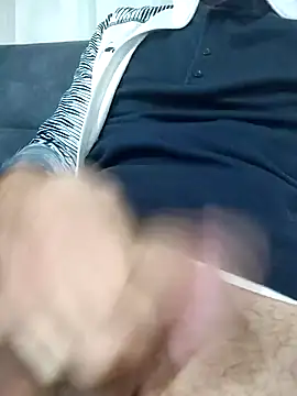 Snapshot of fearleass chatting on November 2025 07:24:02 PM fearleass online show from November 2025 07:24:02 PM