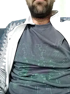 Snapshot of fearleass chatting on October 2025 08:43:01 PM fearleass online show from October 2025 08:43:01 PM