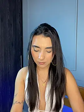 Snapshot of Zafira_Montiel chatting on February 2026 08:50:02 PM Zafira Montiel online show from February 2026 08:50:02 PM