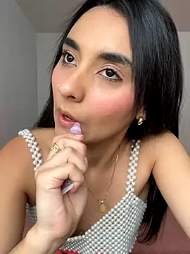 Snapshot of Zafira_Montiel chatting on December 2025 08:08:02 PM Zafira Montiel online show from December 2025 08:08:02 PM