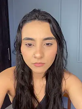 Snapshot of Zafira_Montiel chatting on December 2025 11:54:01 PM Zafira Montiel online show from December 2025 11:54:01 PM