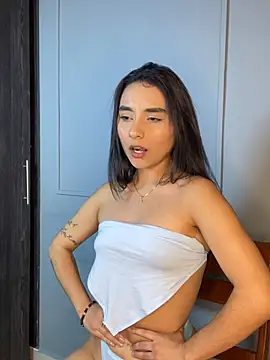 Snapshot of Zafira_Montiel chatting on February 2026 03:50:01 AM Zafira Montiel online show from February 2026 03:50:01 AM