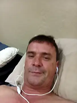 Rudie1 online show from November 2025 11:41:01 PM