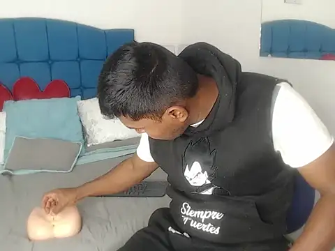 Adam Morgan2 online show from November 2025 03:10:02 AM