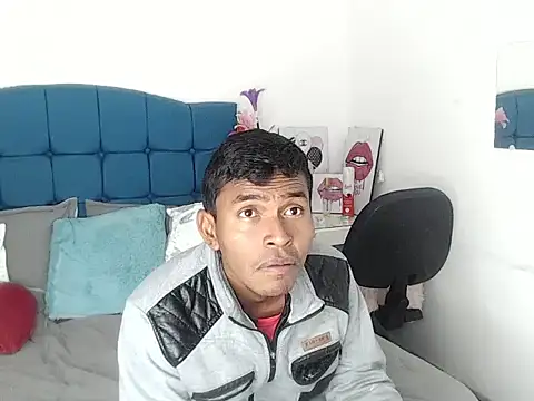 Adam Morgan2 online show from November 2025 05:18:01 AM