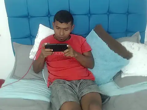 Adam Morgan2 online show from November 2025 04:51:02 AM