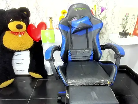 Adam Morgan2 online show from March 2026 07:40:01 PM