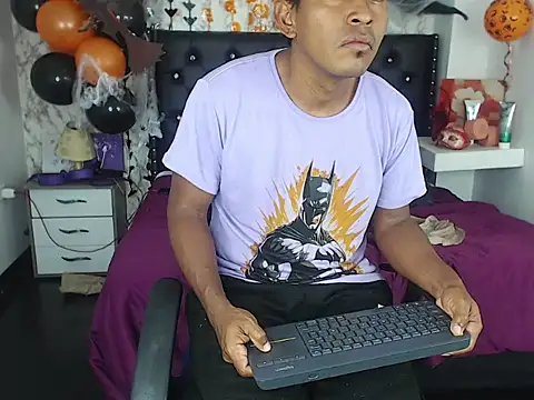 Adam Morgan2 online show from October 2025 06:45:01 AM